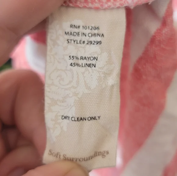 Soft Surroundings Top M Striped Sunset Tunic Red/White Cold Shoulder Linen Blend - Picture 3 of 6